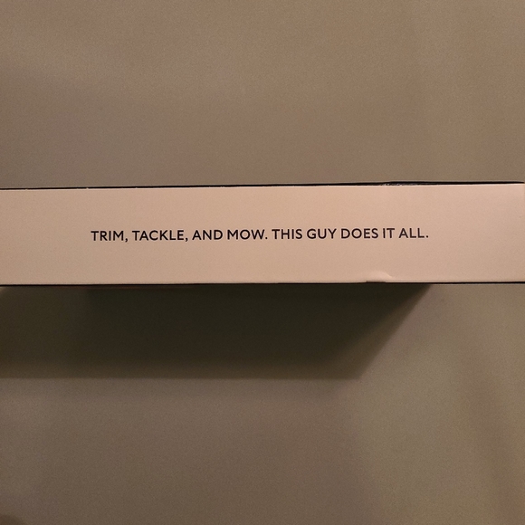 Dollar Shave Club 4-Blade Razor Bundle All-Terrain - Picture 3 of 3